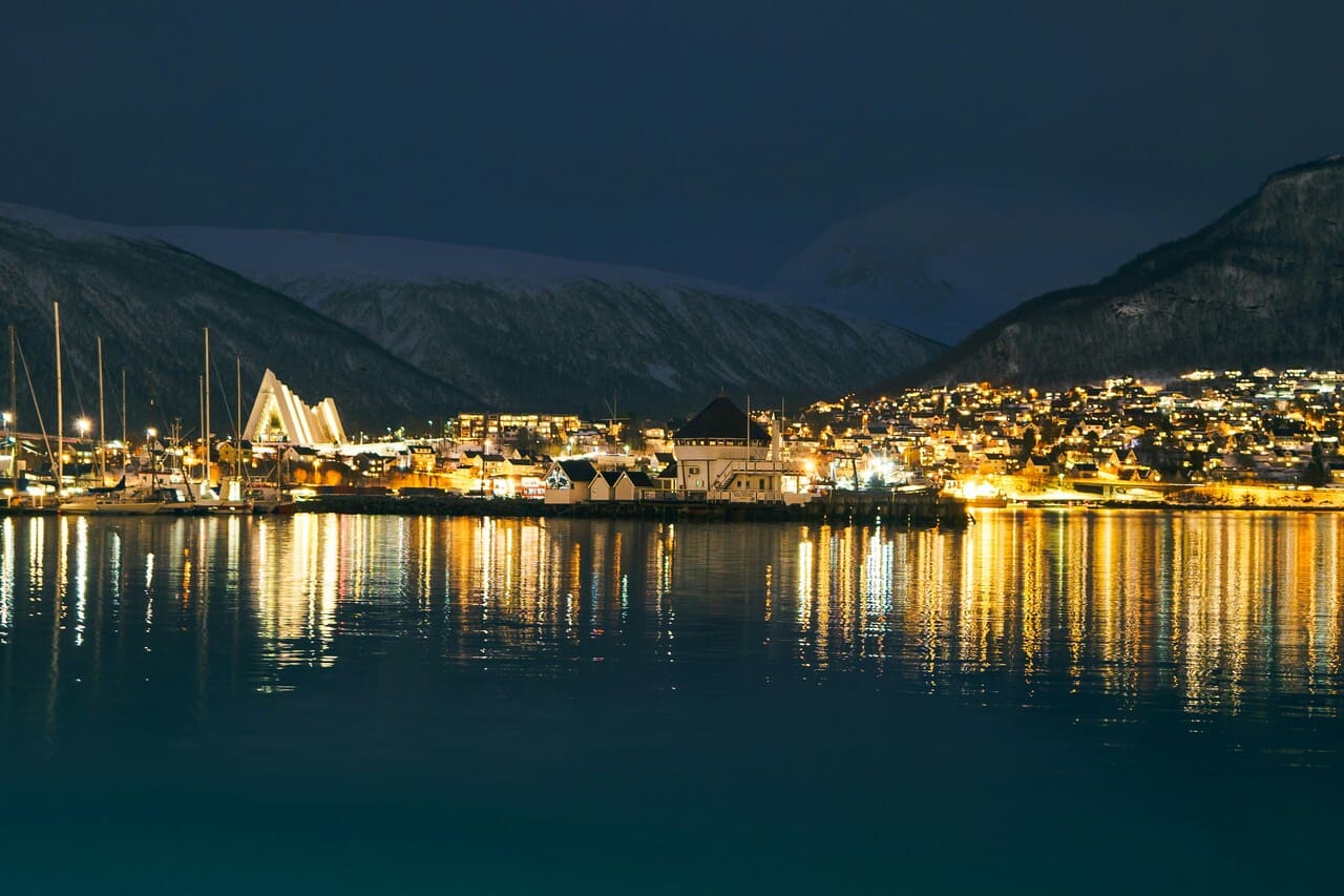 Lago Tromso di notte