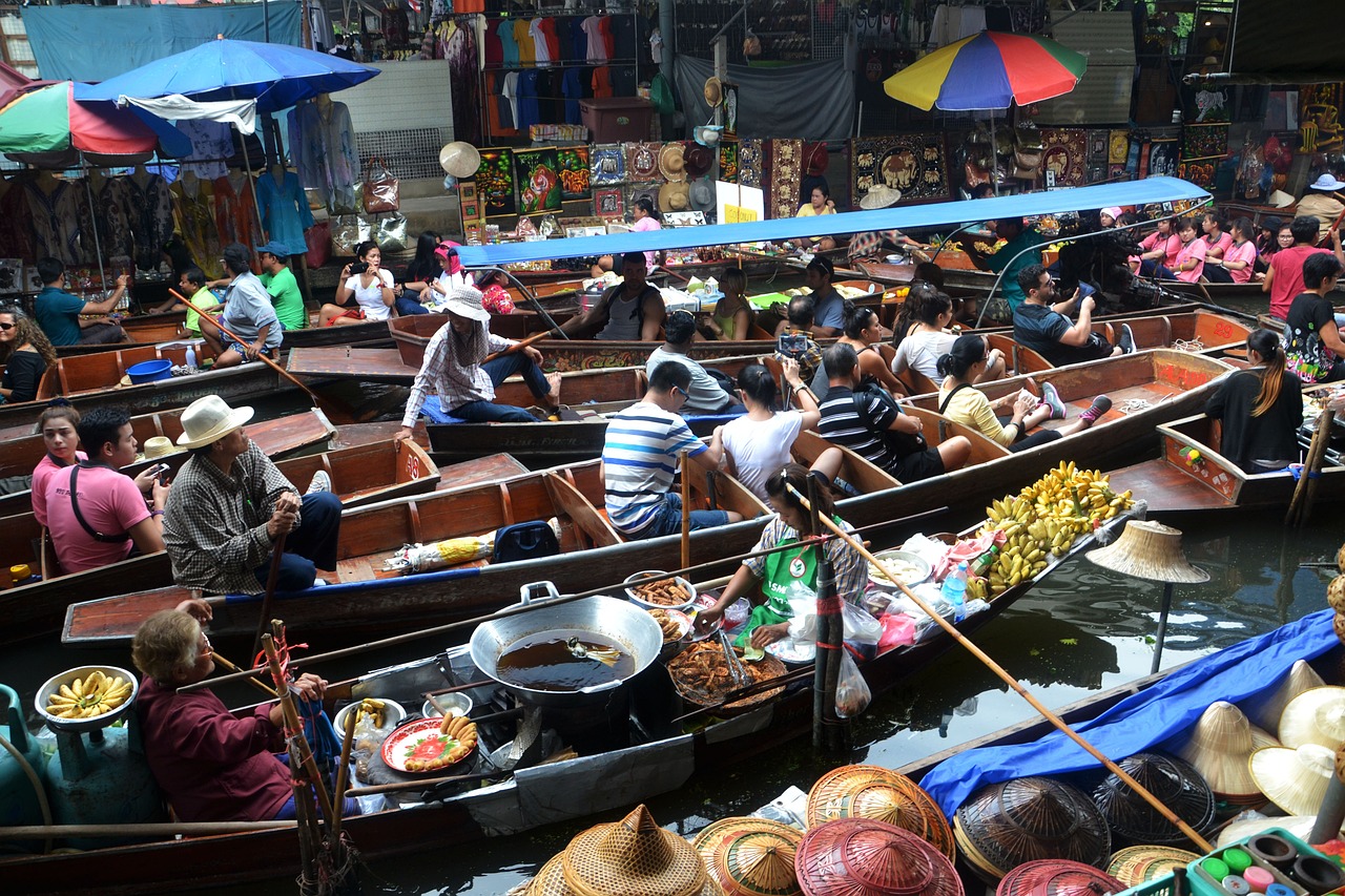 Mercato fluviale Bangkok