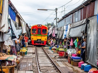 Viaggio di Nozze in Thailandia: tra Mare e Città